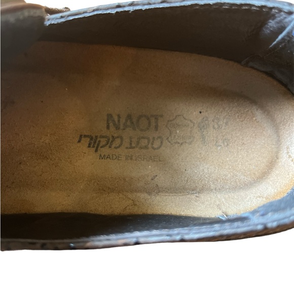 Naot Shoes size 7, slip on, brown - Picture 4 of 5